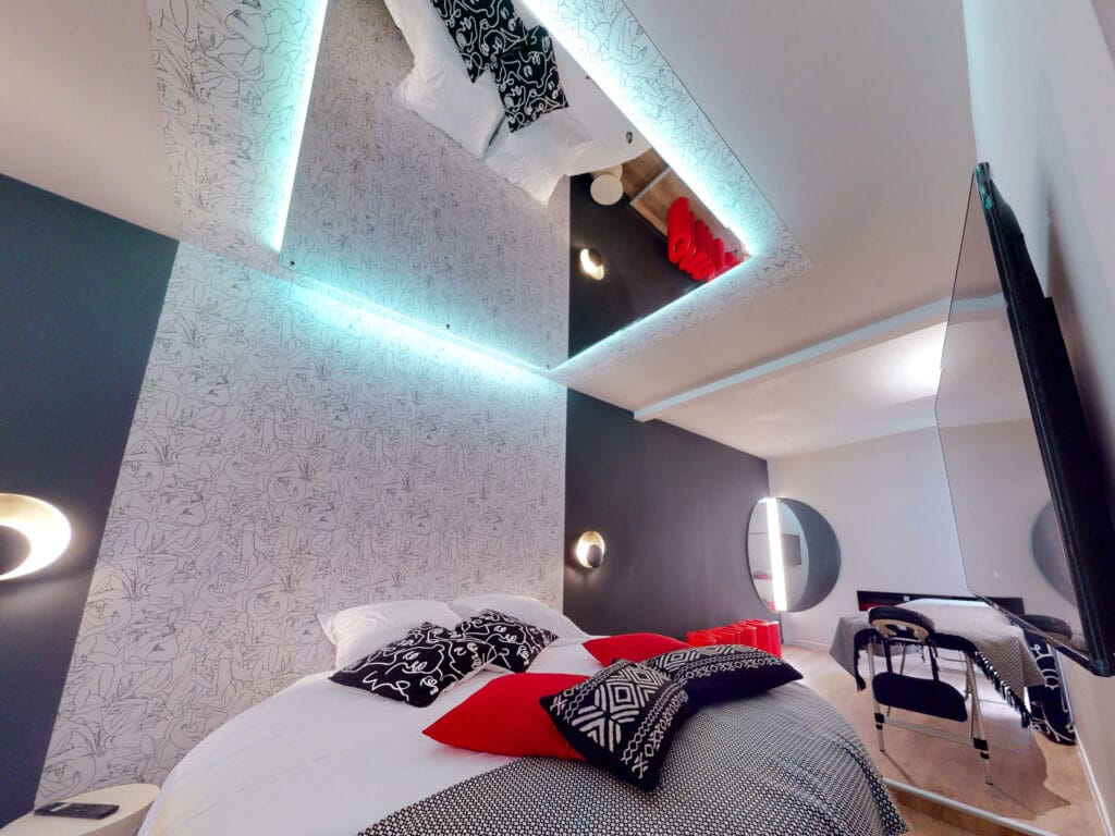 Love room à Marseille - évolution de la conception