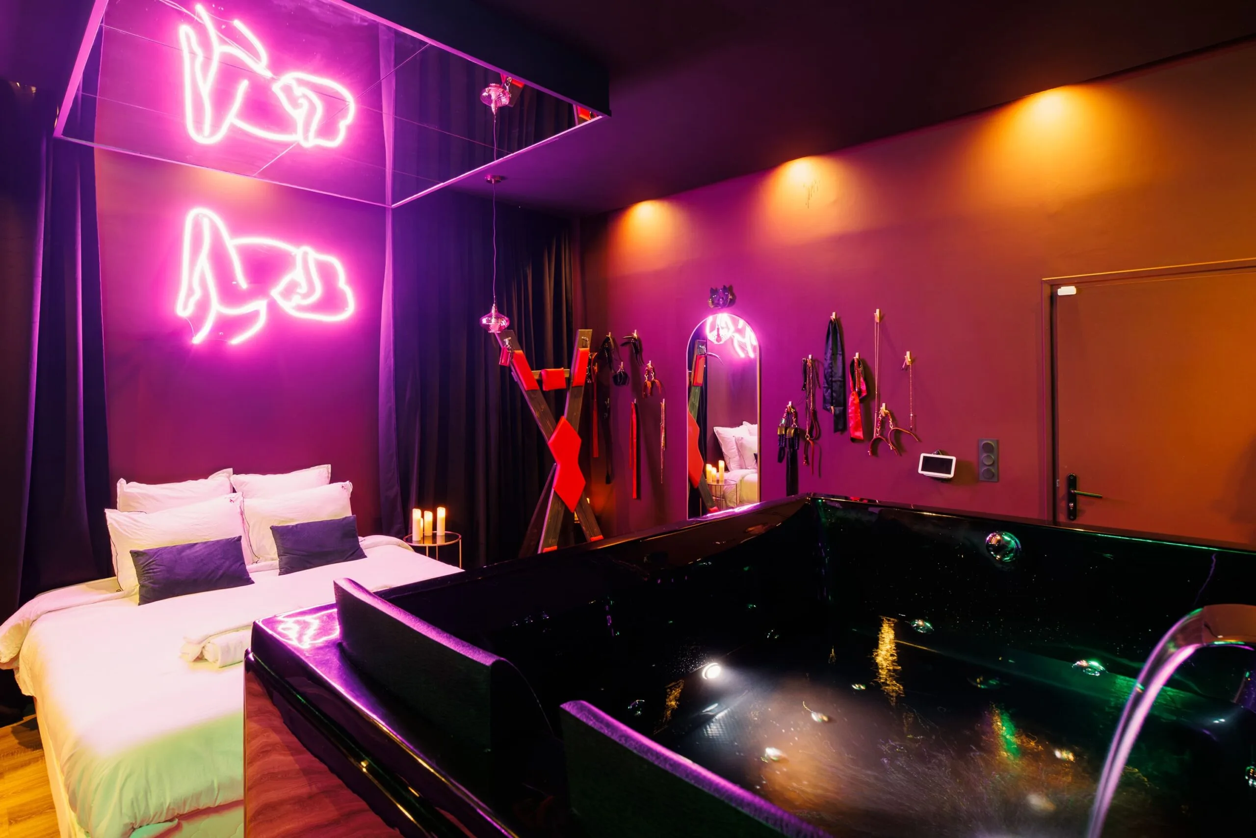 Love Room Jacuzzi - Just For Us - La croix de Saint-André