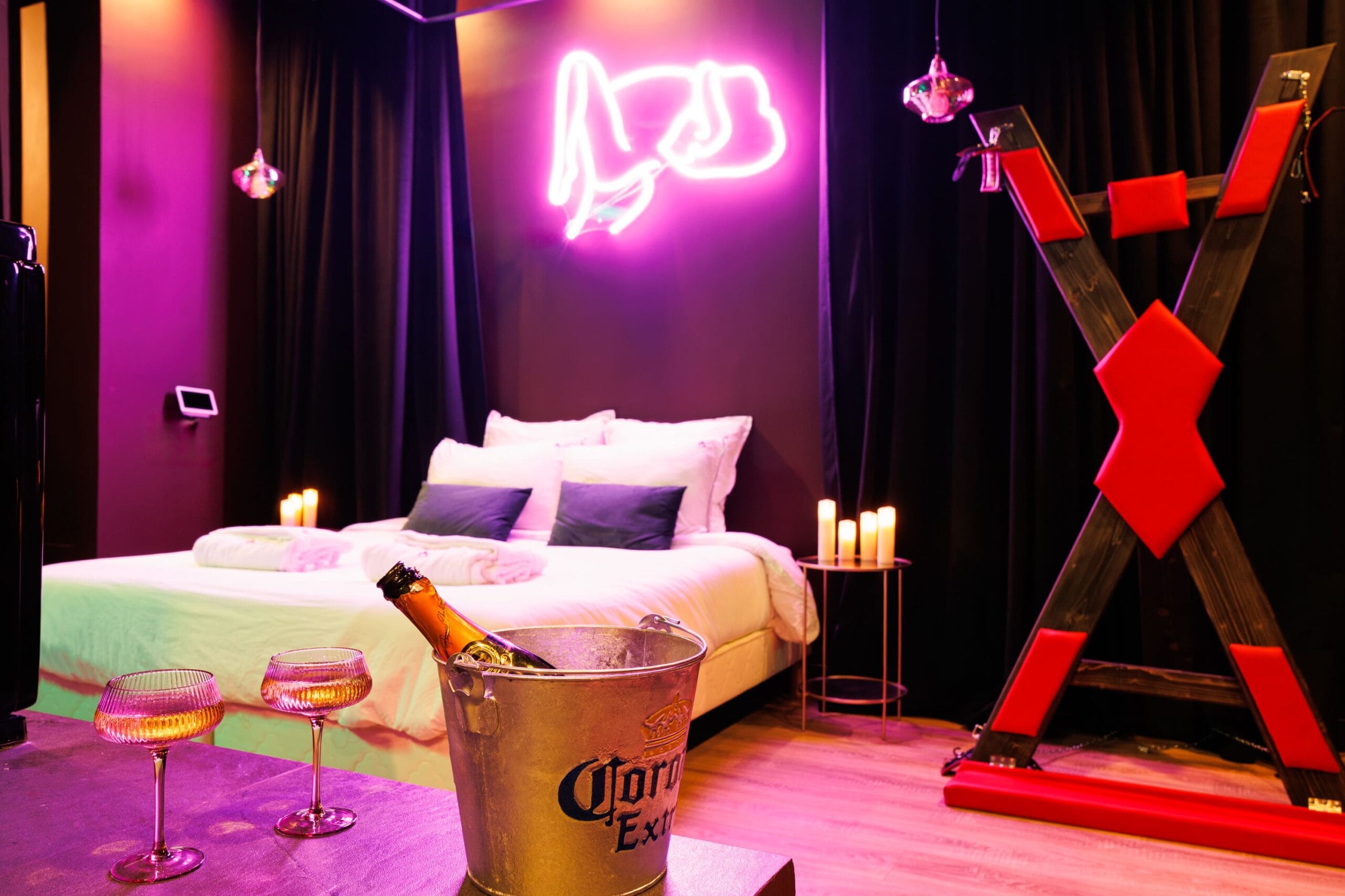 Pour une escapade romantique - Chambres Love Room Marseille